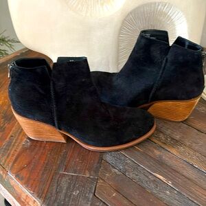 KORK Ease Chandra Bootie size 8 1/2 med black